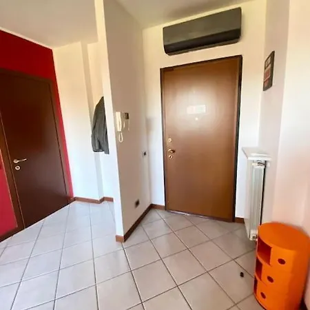 Ferienwohnung Intero Bilocale Con Terrazzo Vicino A Milano Mairano Exterior foto