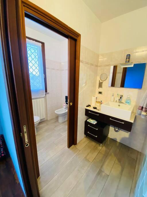 Appartement Intero Bilocale Con Terrazzo Vicino A Milano