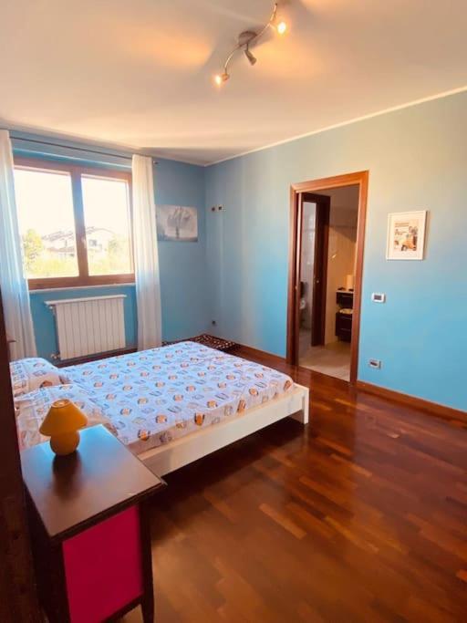 Intero Bilocale Con Terrazzo Vicino A Milano Apartment *