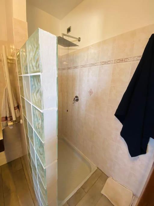 Apartment Intero Bilocale Con Terrazzo Vicino A Milano Mairano